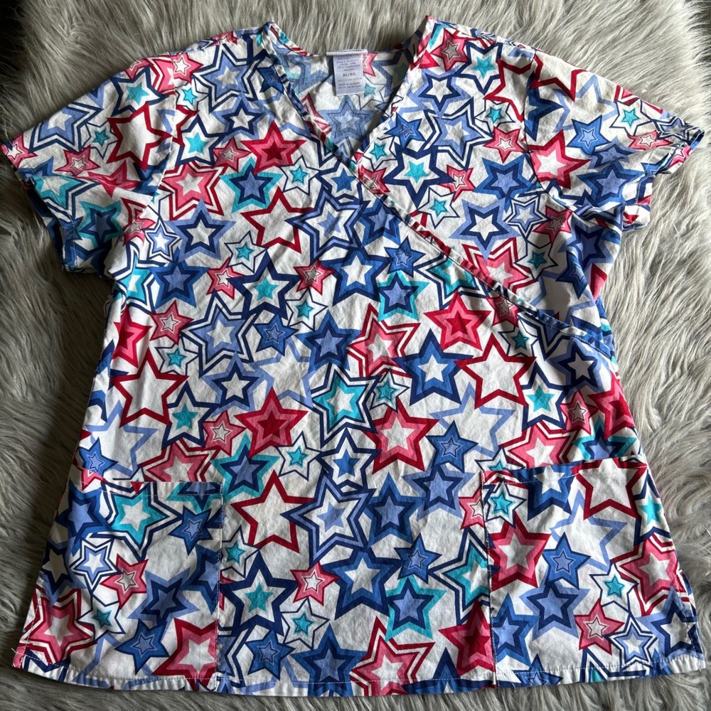 ScrubStar Fourth Of July Scrub Top Women Size XL Blue Red White Stars Work Shirt